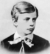 File:TR Age 11 Paris.jpg