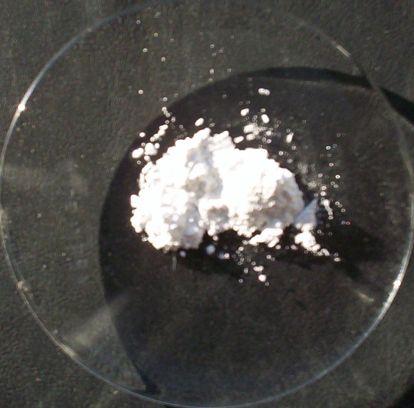 File:Ytterbium(III) oxide.jpg