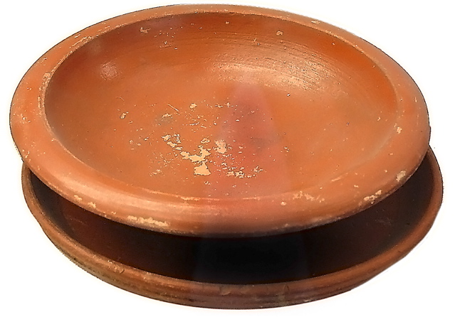 File:Roman plate from Nava del Rey (Valladolid, Spain).jpg
