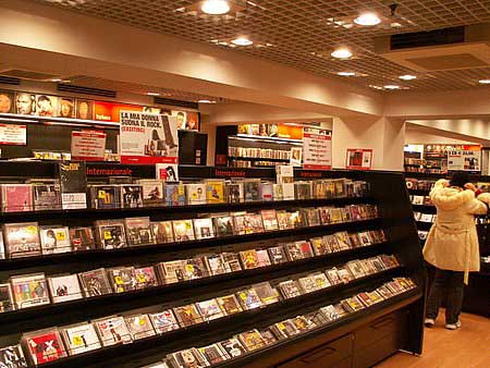 File:Superstore01.jpg