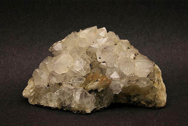 File:Unknown Quartz crystal 66.JPG