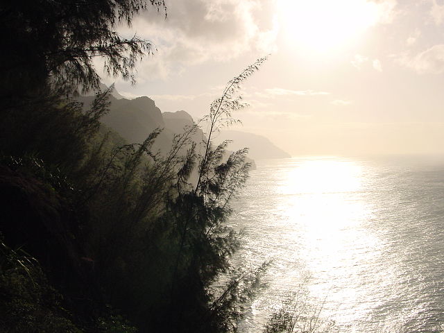 File:Na Pali Coast - Kauai.jpg