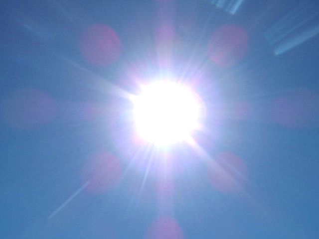 File:The sun1.jpg