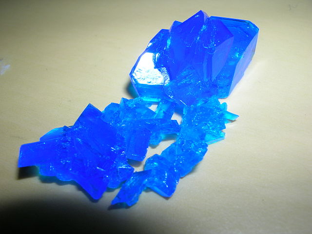 File:CuSO4.5H2O.jpg