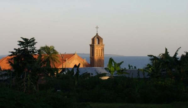 File:Uganda church.jpg