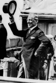 File:WoodrowWilsonVersailles.jpg