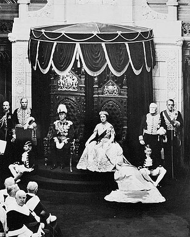 File:RoyalVisitSenate.jpg