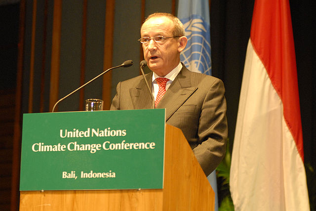 File:Yvo de Boer.jpg