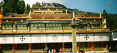 File:Rumtek.jpg
