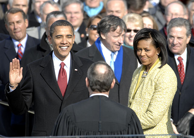 File:US President Barack Obama taking his Oath of Office - 2009Jan20.jpg