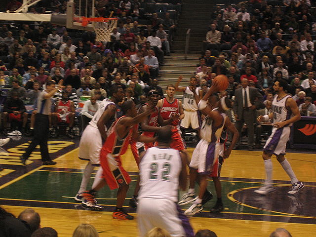 File:Bucks vs Bobcats - February 11th, 2006.jpg