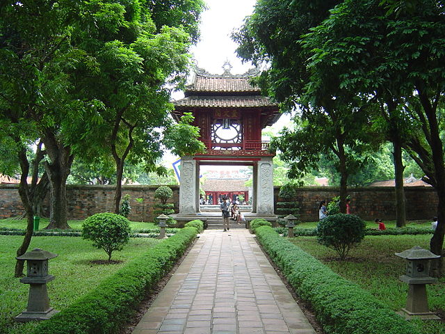 File:Hanoi Temple of Litterature.jpeg