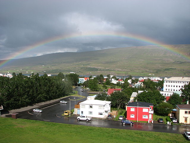 File:Akureyri rainbow.jpg
