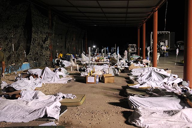 File:Haiti earthquake camp.jpg