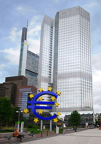 File:European Central Bank 041107.jpg