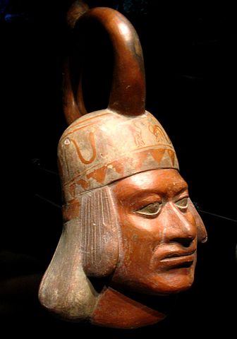 File:Moche portrait ceramic Quai Branly 71.1930.19.162 n2.jpg