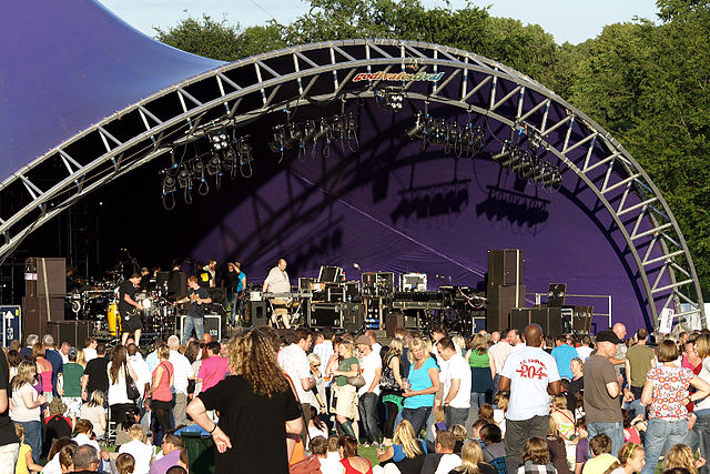File:Godiva Festival -Electric Main Stage-3July2009.jpg