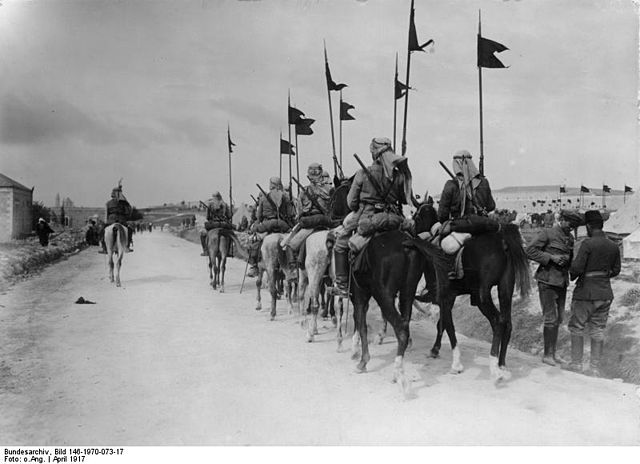 File:Bundesarchiv Bild 146-1970-073-17, T&uuml;rkische Kavallerie s&uuml;dlich von Jerusalem.jpg
