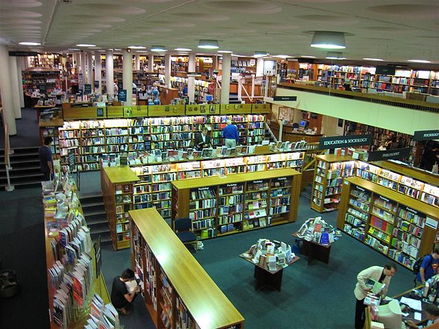 File:Blackwells Oxford 2.jpg