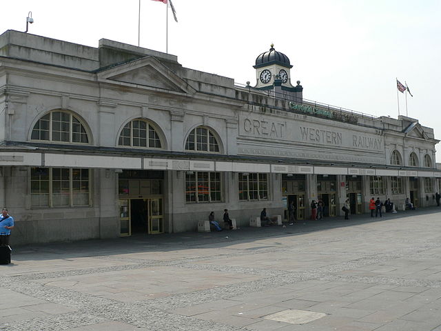 File:CardiffCentral-front-02.jpg