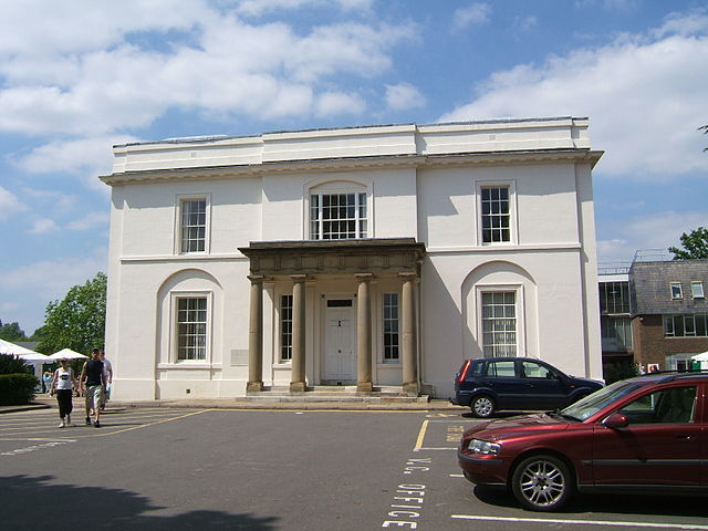 File:Walton hall.JPG