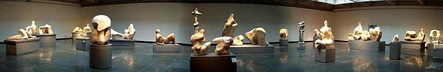 File:Henry-moore-ago.jpg
