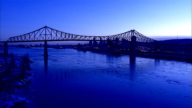 File:Jacques Cartier Bridge in Montreal, Qu&eacute;bec .jpg