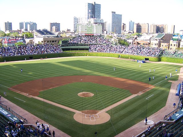 File:Champs central du Wrigley Field.JPG