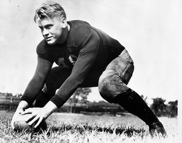 File:Gerald Ford on field at Univ of Mich, 1933.jpg