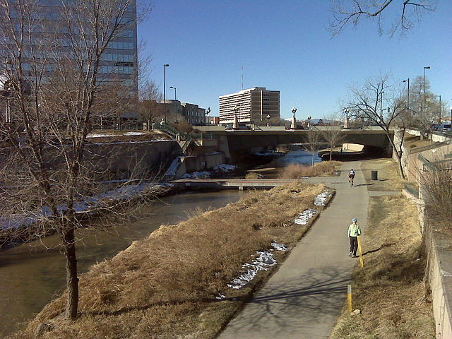 File:CherryCreekPath.jpg