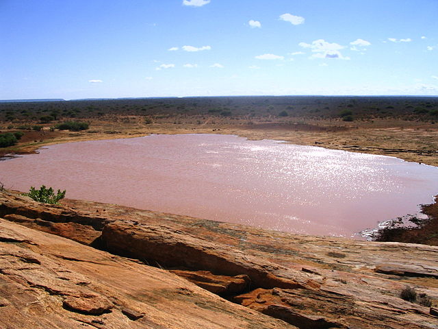File:Mudanda Rock in Tsavo East National Park (edited).jpg