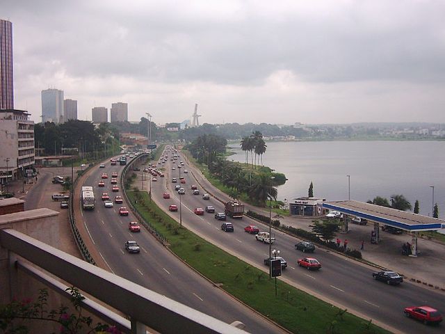 File:Abidjan-Plateau1.JPG