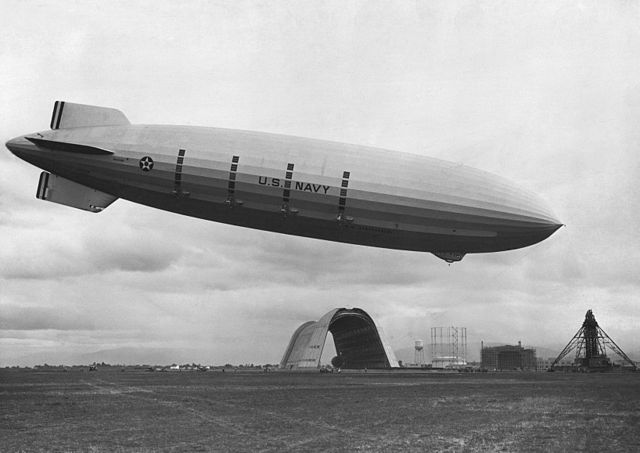 File:Zeppelin.jpg