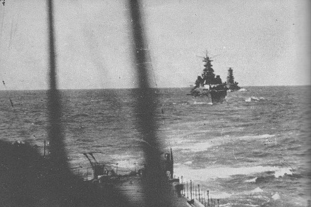 File:KondoKirishimaNov14.jpg