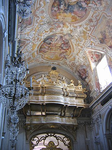 File:Catane San Benedetto2.jpg