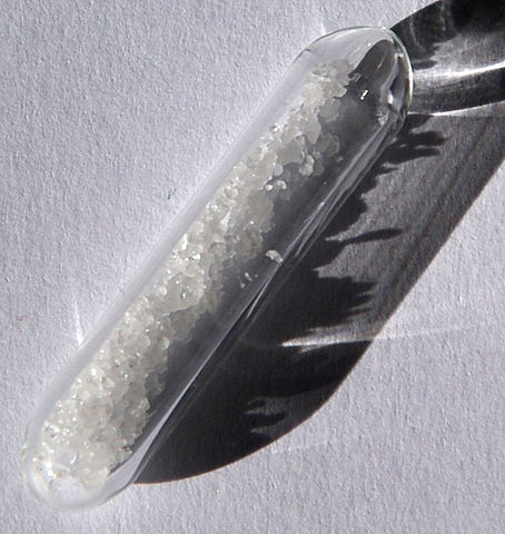 File:Tb-sulfate.jpg