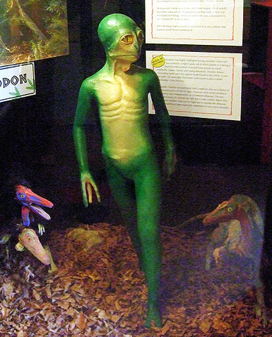 File:Dinosauroid.jpg