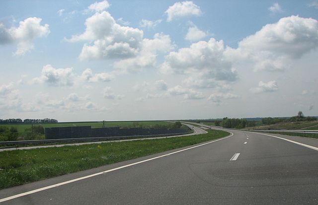 File:Motorway Kharkive-Dnipropetrovs'k.jpg