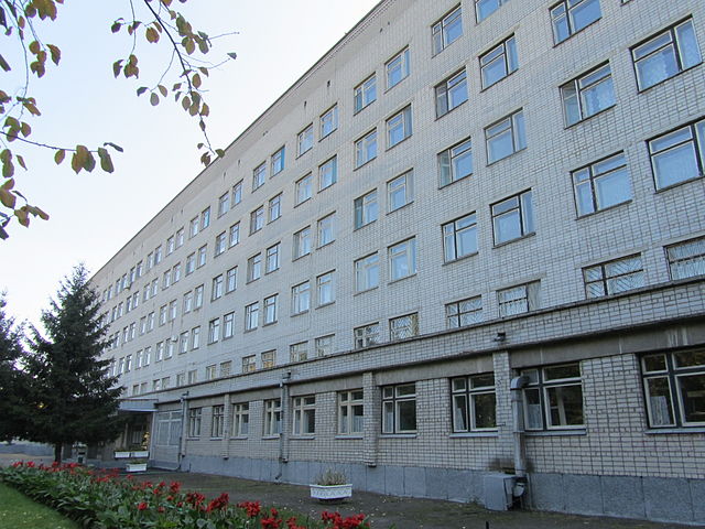 File:Міська дитяча лікарня (Кременчук) - 04.JPG