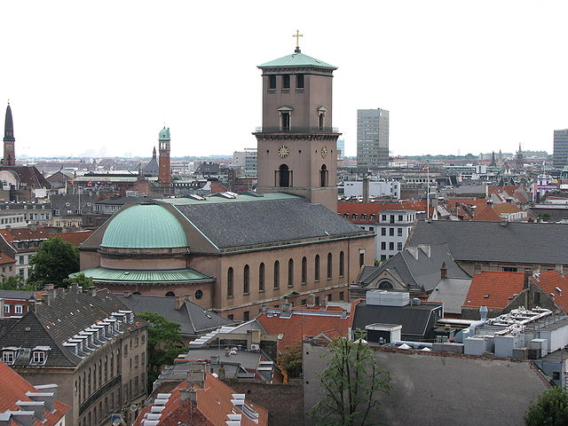 File:Rundet&aring;rn view 2 new version.jpg