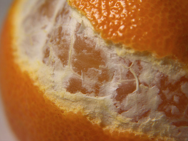 File:Clementinepeeled.jpg