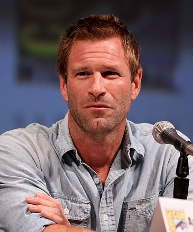File:Aaron Eckhart by Gage Skidmore.jpg