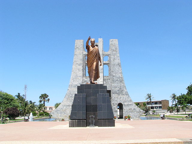 File:Kwame nkrumah tomb accra ghana.jpg