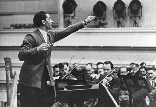 File:Bundesarchiv Bild 183-R92264, Herbert von Karajan.jpg