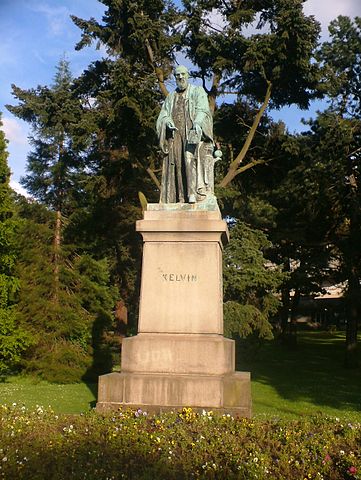 File:Lord Kelvin, Botanic park Belfast.jpg