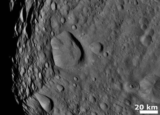 File:Vesta Cratered terrain with hills and ridges.jpg