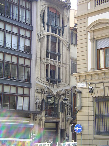 File:Art Nouveau palace in Florence.JPG