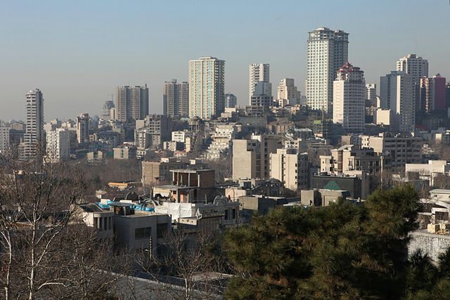 File:Tehran from Qeytariyeh.jpg