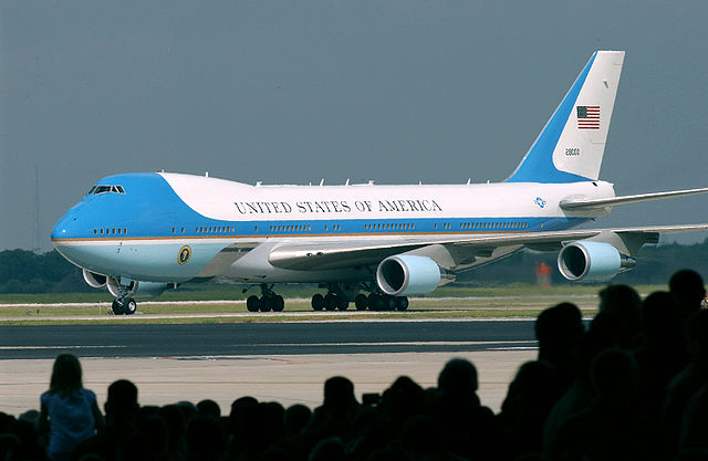 File:VC-25(040616-F-5677R-002).jpg