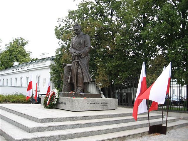 File:Warszawaid4.jpg